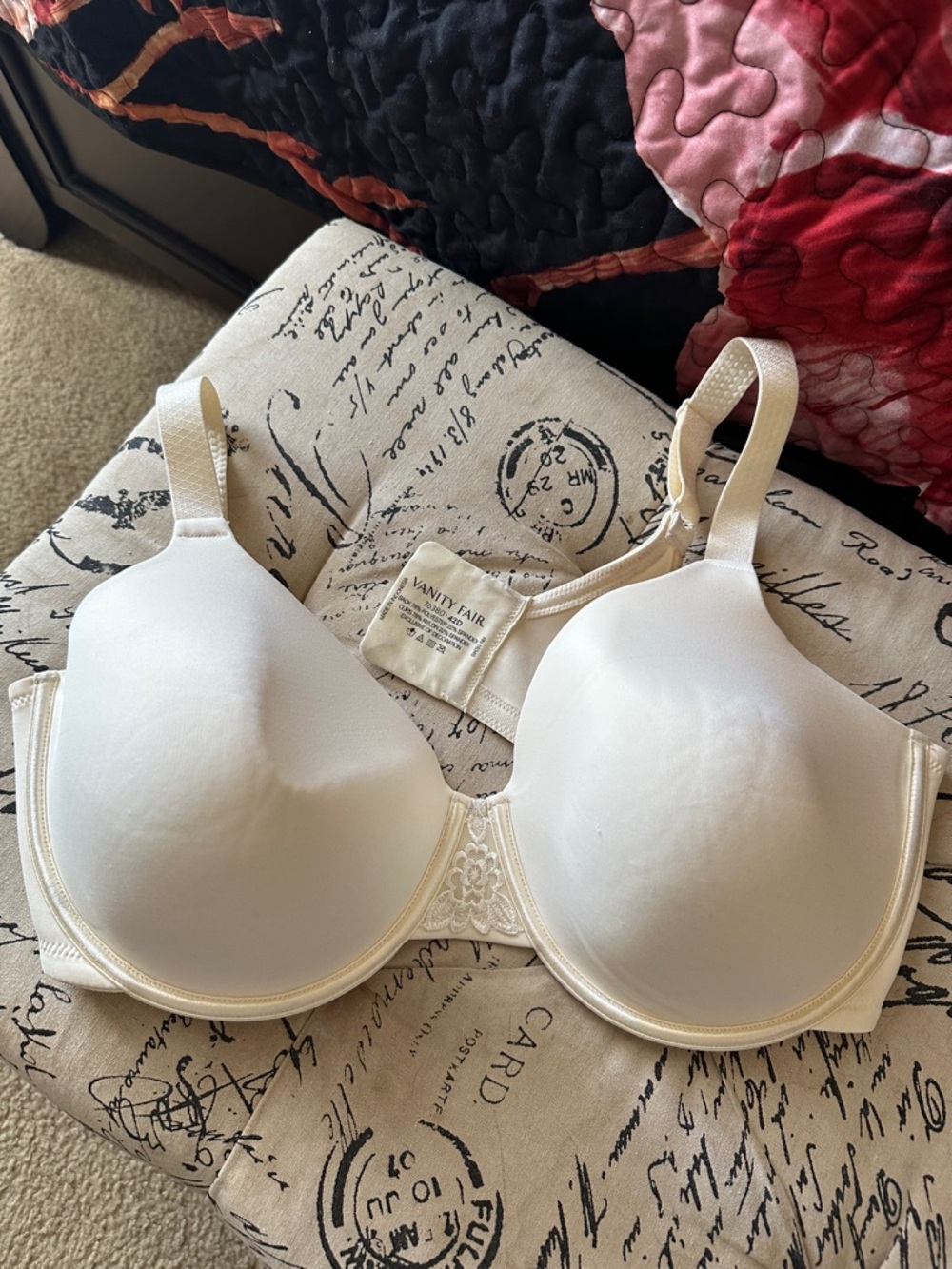 Vanity Fair Ivory Full-Coverage T-Shirt Bra